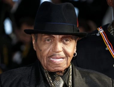 Πέθανε ο πατέρας του Μάικλ Τζάκσον σε ηλικία 89 ετών (φωτο, βιντεο)